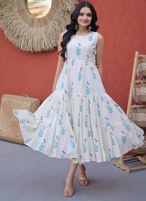 White digital printed cotton stitched kurti for women 4