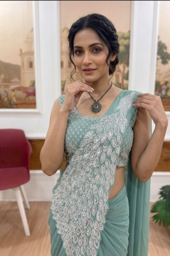 Sea Green Color Embroidered,Thread & Sequins Work Work Faux Georgette Ready To Wear Saree