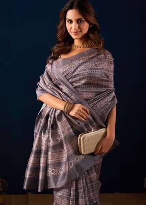 Grey digital kalamkari print cotton silk festive elegent saree with blouse 4