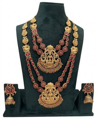 Traditional matte gold lakshmi temple Necklace :: set with ruby & emerald stones 3