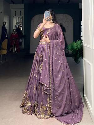 Light purple silk-blend Lehenga 4