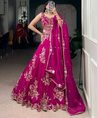 Rani Pink silk-blend Lehenga Set 4