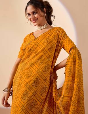 Yellow digital kalamkari print cotton silk festive elegent saree with blouse 4