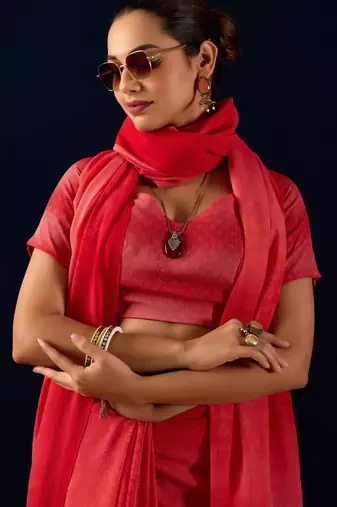 Red digital kalamkari print cotton silk festive elegent saree with blouse