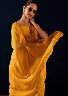 Yellow digital kalamkari print cotton silk festive elegent saree with blouse 4