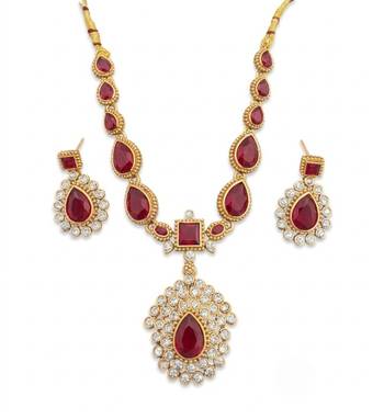 Elegant ruby & gold-plated handcrafted indian bridal jewelry set - Necklace :: & earrings 3