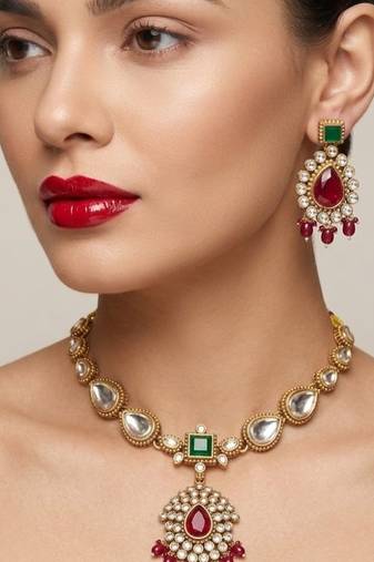 Elegant ruby- green & gold-plated handcrafted indian bridal jewelry set - Necklace :: & earrings