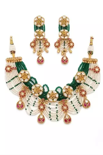 Exquisite kundan & pearl haar set: traditional gold-plated choker for weddings & festivals