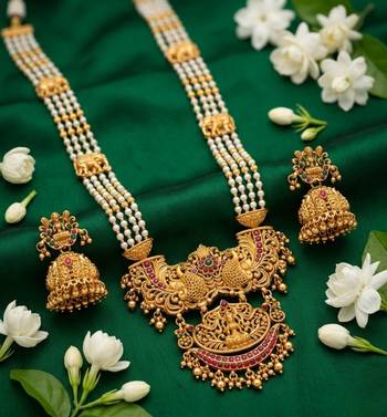 Antique temple jewelry gold-plated necklace set with lakshmi pendant & earrings traditional south indian bridal jewelry 1