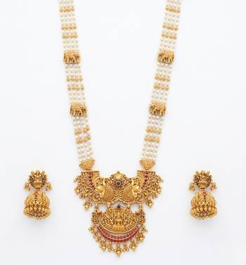 Antique temple jewelry gold-plated necklace set with lakshmi pendant & earrings traditional south indian bridal jewelry 4
