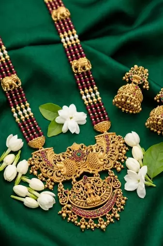 Antique temple jewelry gold-plated necklace set with lakshmi pendant & earrings traditional south indian bridal jewelry
