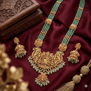 Antique gold-plated lakshmi temple Necklace :: set with green beads and jhumkas 2