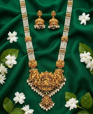 Antique gold-plated lakshmi temple Necklace :: set with green beads and jhumkas 3