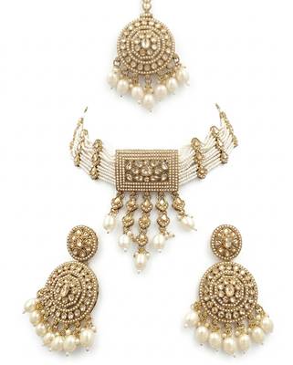 Traditional gold-plated pearl choker Necklace :: set with earrings & mangtika     elegant ethnic bridal jewellery 4
