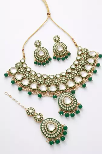 Handcrafted kundan choker Necklace :: set | gold plated | emerald green | wedding & festival jewelry