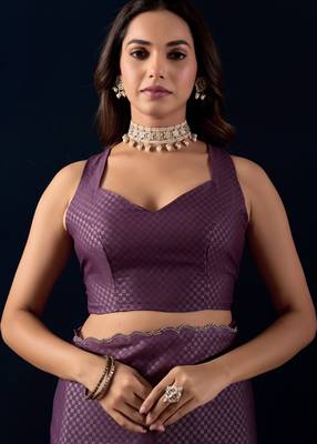 Purple geomatric print silk festive ethnic saree with blouse 5