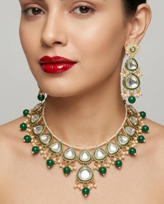 Undan gold-plated emerald green pearl choker Necklace :: set | indian ethnic bridal wedding jewellery | handcrafted 2
