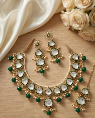 Undan gold-plated emerald green pearl choker Necklace :: set | indian ethnic bridal wedding jewellery | handcrafted 3
