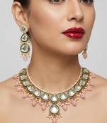 Undan gold-plated pink pearl choker Necklace :: set | indian ethnic bridal wedding jewellery | handcrafted