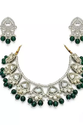 Exquisite kundan pearl Necklace :: set: gold-plated traditional jewelry for wedding