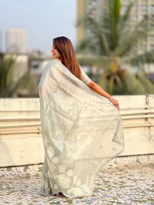 Grey thread embroidery floral work organza    elegant party wear style  designer saree  with blouse piece 2