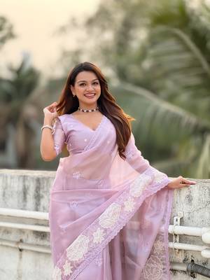 Dusty pink thread embroidery floral work organza    elegant party wear style  designer saree  with blouse piece 5