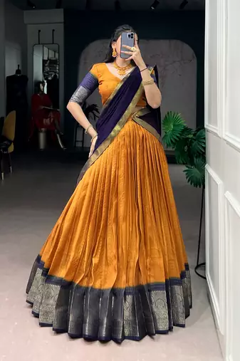 Festive Dola Chex Chex Zari Woven Chaniya Choli Set