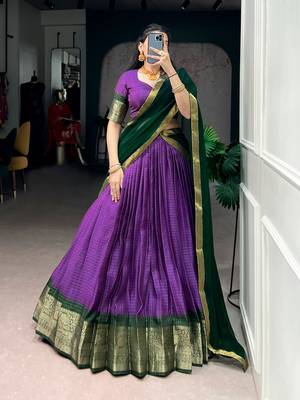 Festive Dola Chex Chex Zari Woven Chaniya Choli Set 1