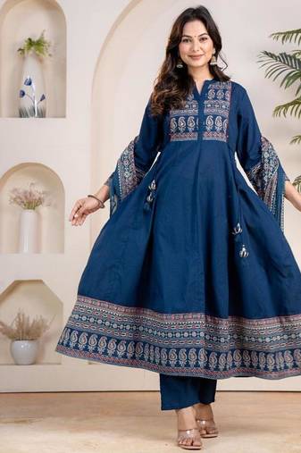 Cotton cambric anarkali kurti-pant-dupatta set
