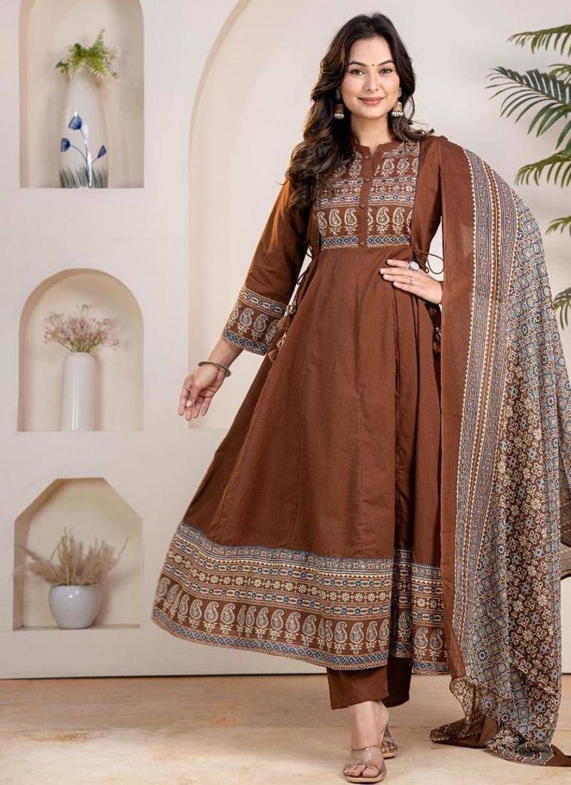 Cotton cambric anarkali kurti-pant-dupatta set