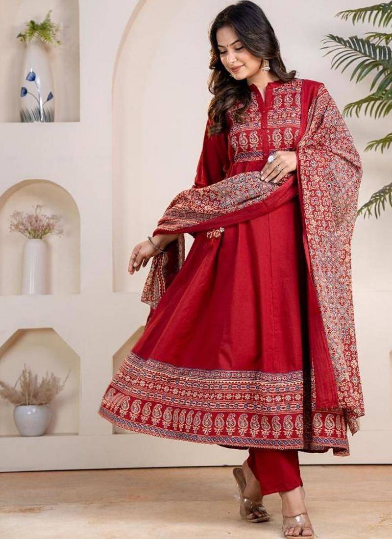 Cotton cambric anarkali kurti-pant-dupatta set