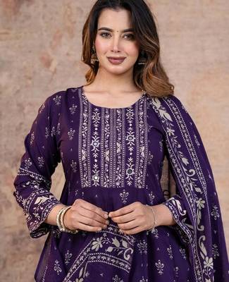 Cotton cambric anarkali kurti-pant-dupatta set 4