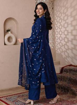 Cotton cambric a-line  kurti-pant-dupatta set 3