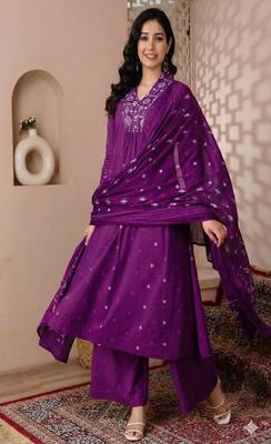 Cotton cambric a-line  kurti-pant-dupatta set 2