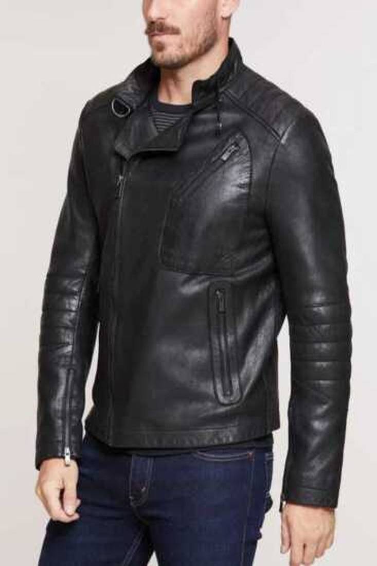 Moto style zip-up jacket black quilted leather biker jacket