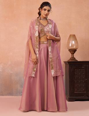 Pink tissue beads embroidered crop top with flared cape & flared palazzo set 2