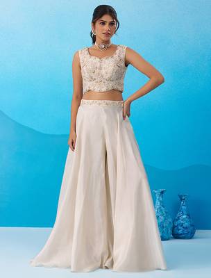 Cream viscoce beads embroidered crop top with flared cape & palazzo set 5
