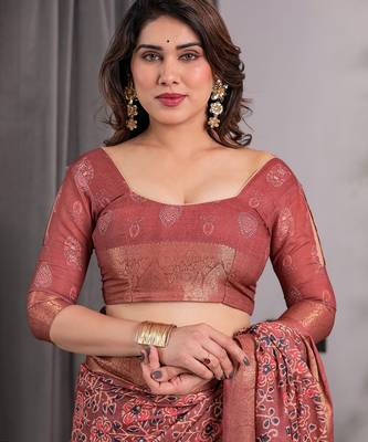Linen weaved with golden zari linen weaved with golden zari blend handloom saree with floral motif and tassel border 2