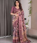 Premium floral print handloom linen weaved with golden zari saree with pallu tassels     5.5m