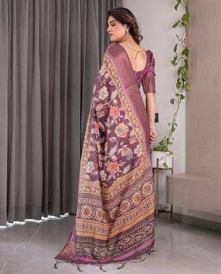 Premium floral print handloom linen weaved with golden zari saree with pallu tassels     5.5m 3