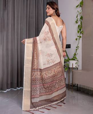 Festive ready handloom linen weaved with golden zari saree with floral artwork & matching blouse 3