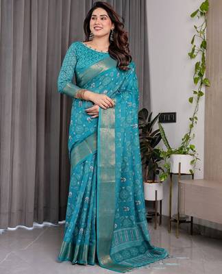 Floral printed linen weaved with golden zari saree in handloom weave with blouse piece     5.5m 2