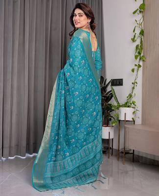 Floral printed linen weaved with golden zari saree in handloom weave with blouse piece     5.5m 3