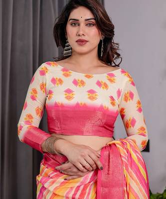 Traditional handloom linen weaved with golden zari floral saree with matching blouse & tassel detailing 4