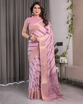Printed floral handloom linen weaved with golden zari saree with stylish tassel finish     ready to wear 1
