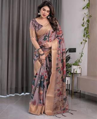 Soft handloom linen weaved with golden zari floral saree with tassels     includes 0.8m blouse 2