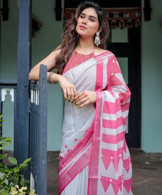Linen handloom saree with digital floral print and tassels     festive wear 3