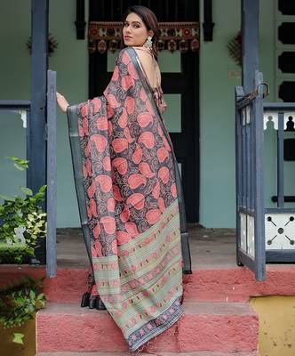 Pastel floral handloom linen saree with pallu tassels & blouse piece 4