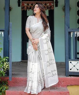Premium floral print handloom linen saree with pallu tassels     5.5m 2