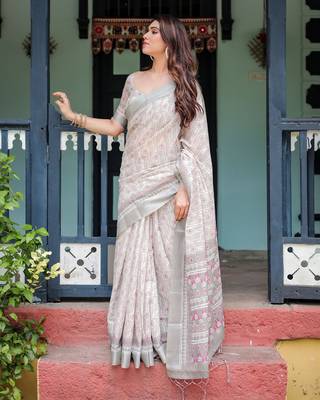 Printed handloom linen saree for women with floral design and tassels 3